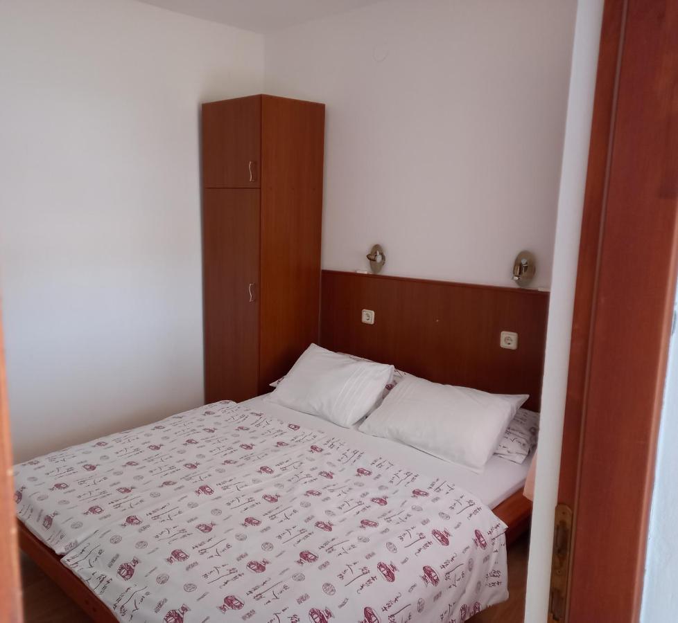 Apartments Kosec Vrsi Extérieur photo
